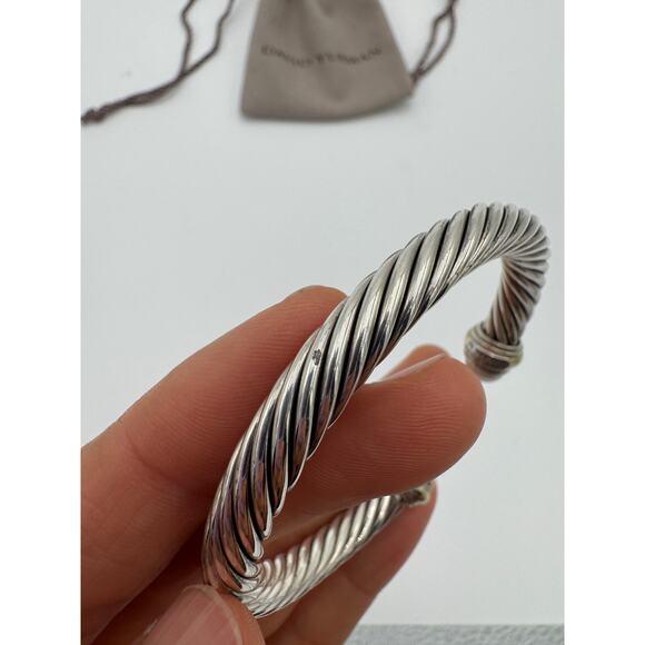 David Yurman 7mm Classic Cable Bracelet in Sterling Silver - Picture 10 of 14